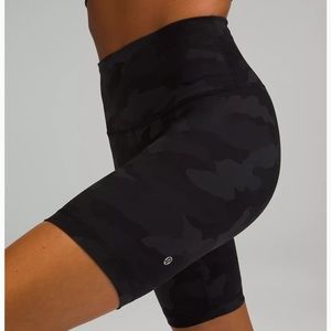 Lululemon WunderTrain high rise 8” biker shorts
